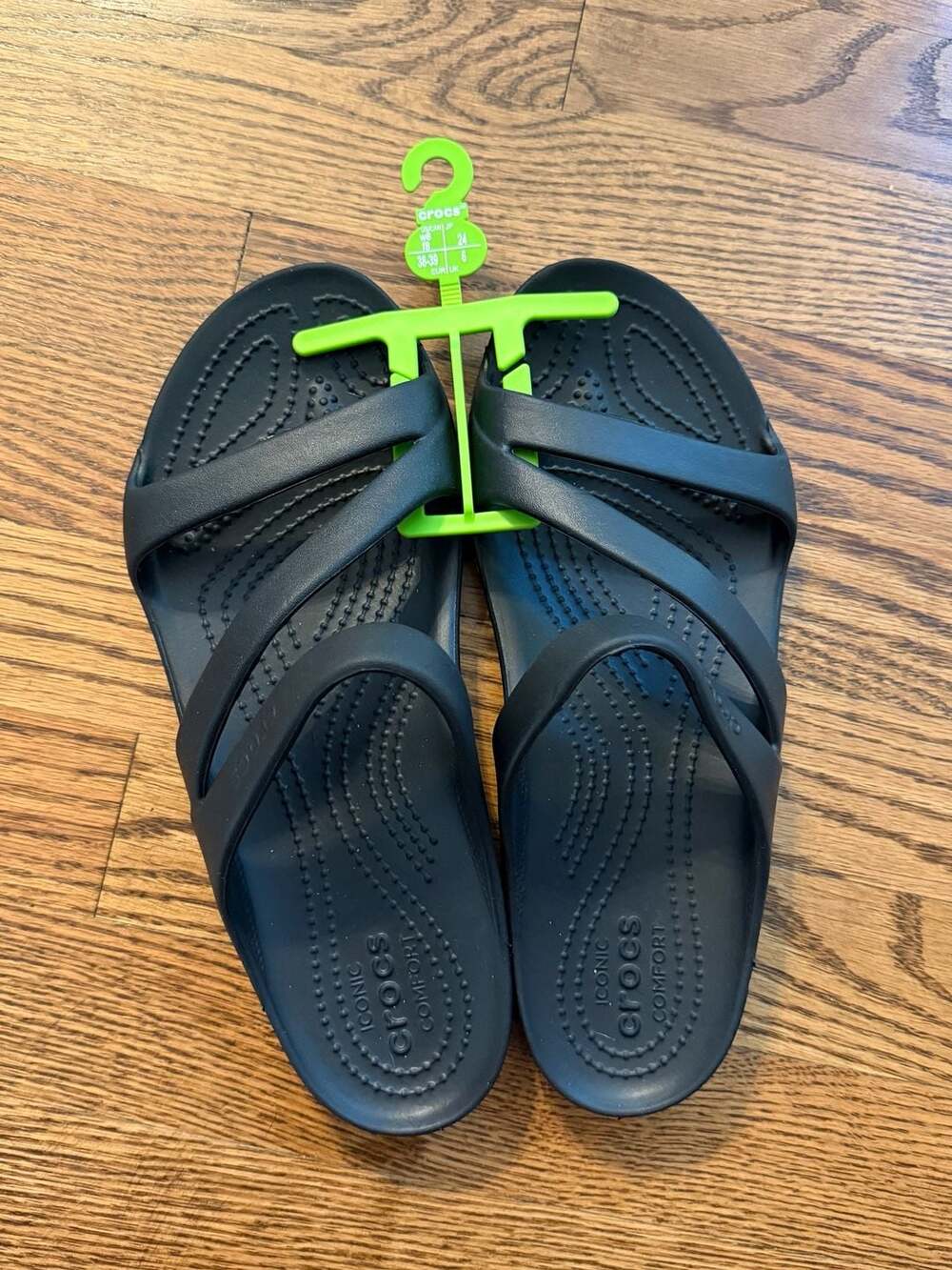 Crocs Kadee II Strappy Sandals Black Women's Size 8